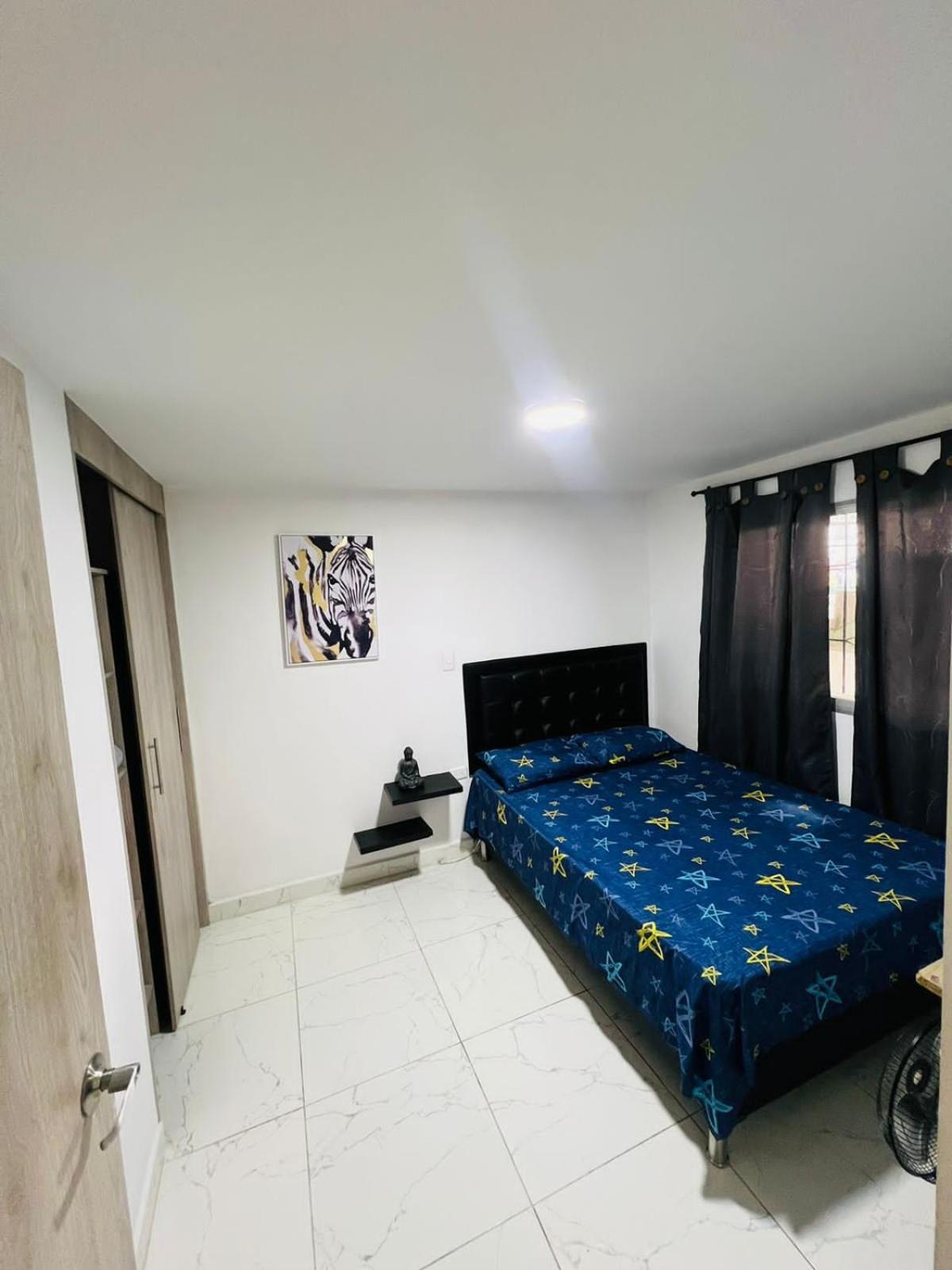 Hostal Campo Amor 麦德林 外观 照片